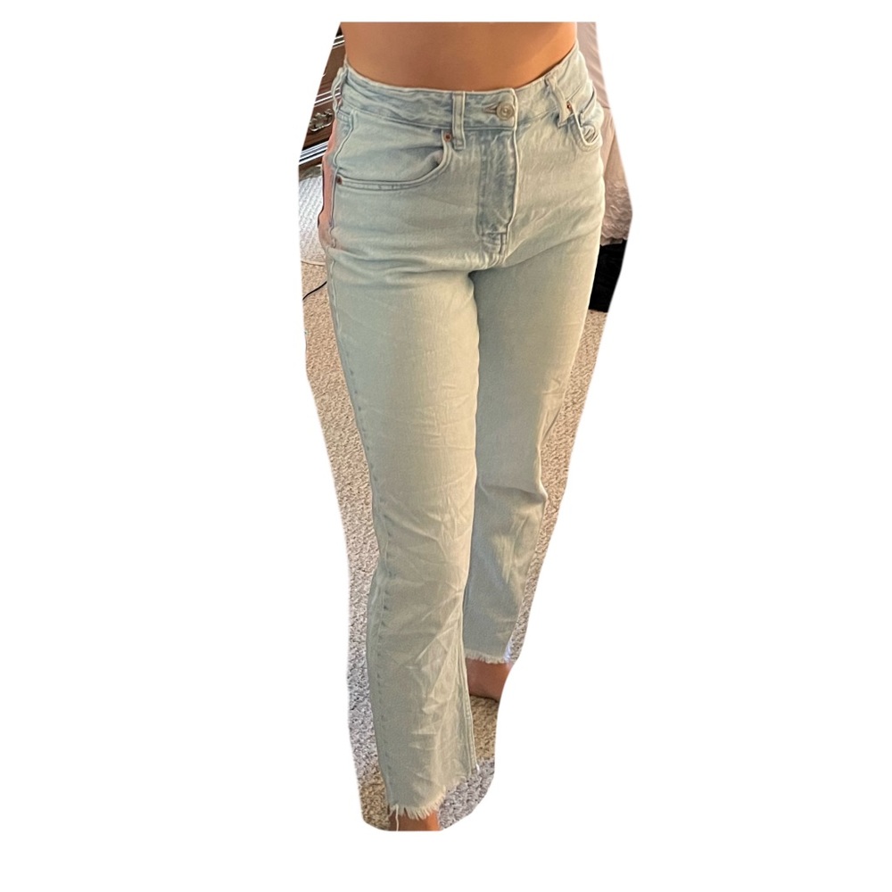 Urban light wash high waisted jeans